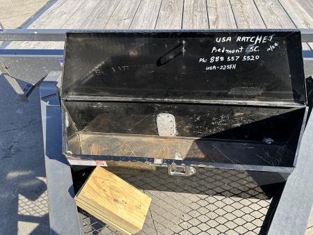 Used 2022 Lamar 22' Deck Over Equipment trailer with Slide in Ramps