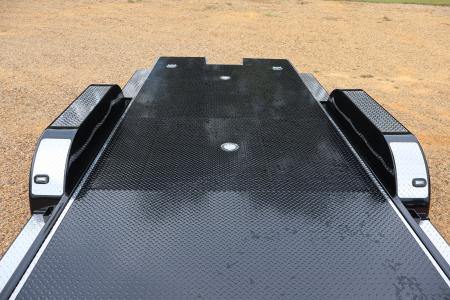 New 2027 7X20 102 Ironworks TILT Car Hauler