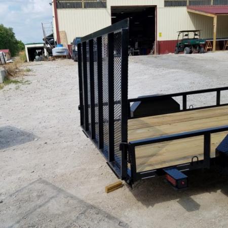 New 2027 MEB 77x10 W/dovetail & 30" Ramp Utility Traile