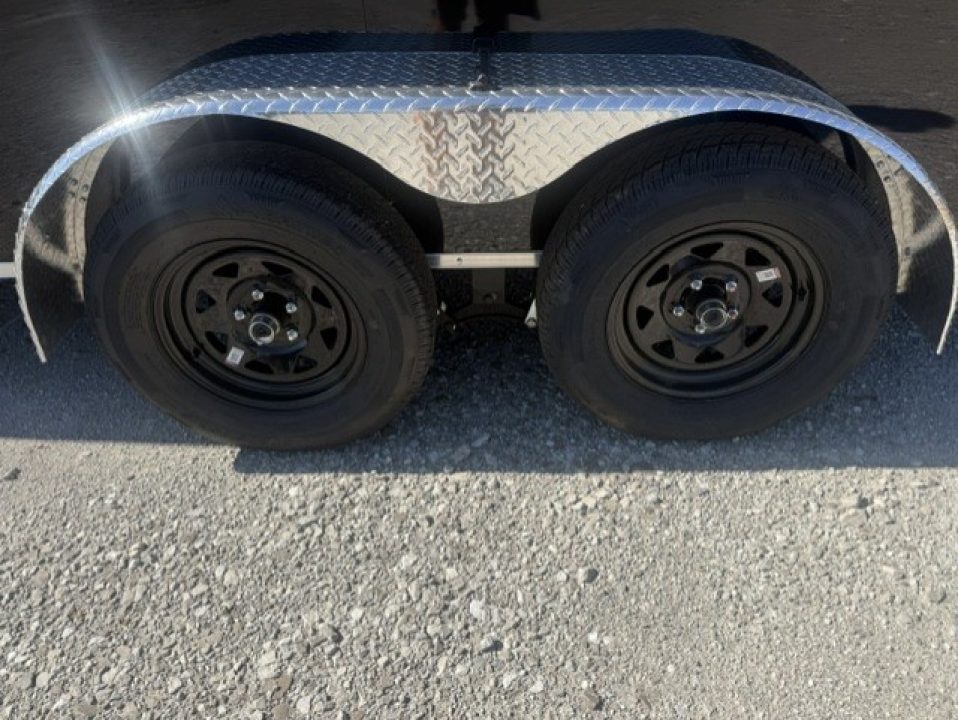 2027 Formula Trailers photo 7