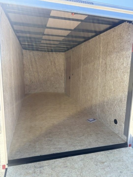 2027 Formula Trailers photo 8