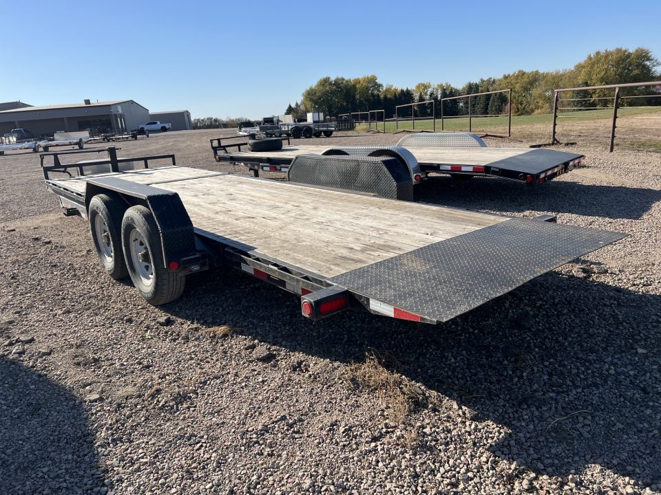 Used 2019 PJ Trailers 22' T6 Tiltbed Equipment Tilt Trailer