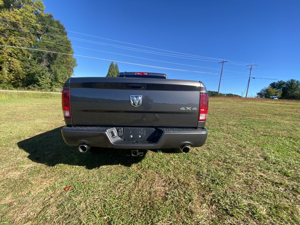 Used 2014 RAM 1500 4x4 Truck