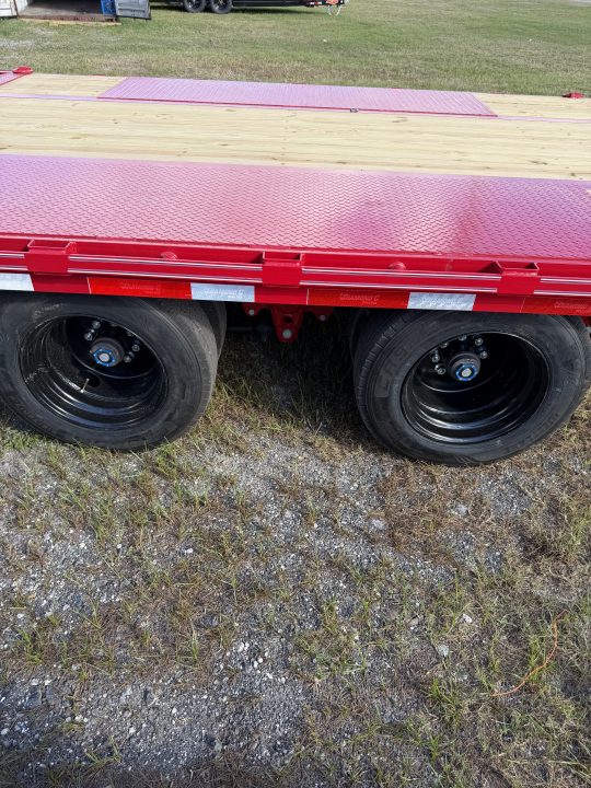 New 2027 Diamond C PX212MR/XDR Equipment Trailer; 30X102; PINTLE HITCH; ABS BRAKES