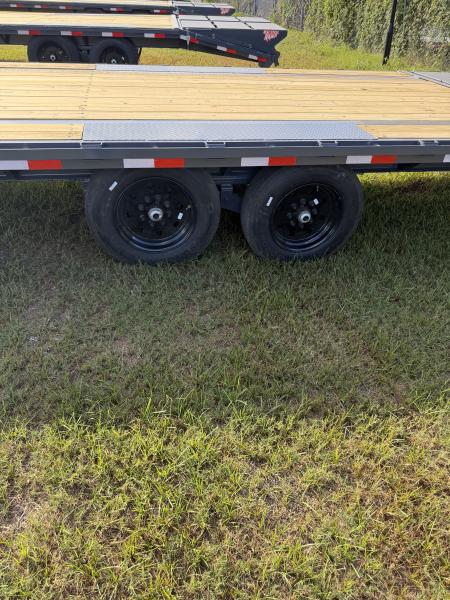 Used 2027 Down 2 Earth DTEGN16-40DT Flatbed Trailer;STEEL RAMPS; 40X102; 5” SIDE RAILS