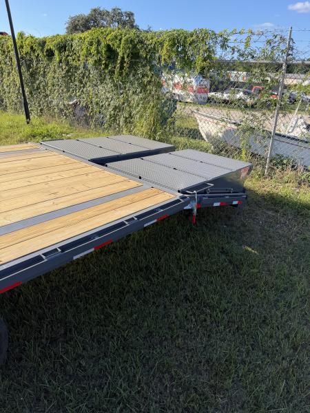 Used 2027 Down 2 Earth DTEGN16-40DT Flatbed Trailer;STEEL RAMPS; 40X102; 5” SIDE RAILS