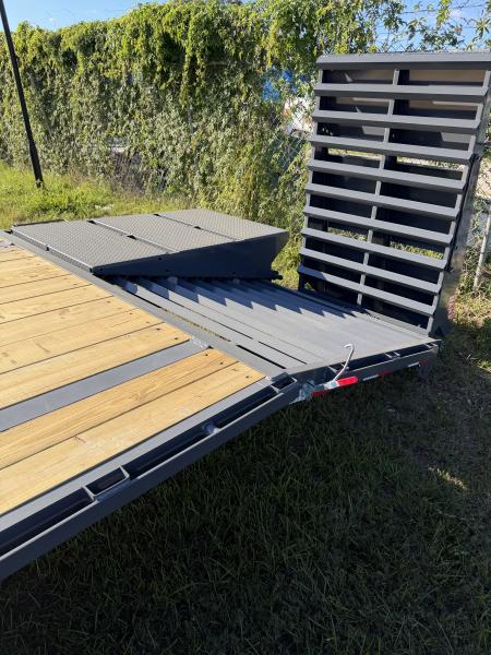 Used 2027 Down 2 Earth DTEGN16-40DT Flatbed Trailer;STEEL RAMPS; 40X102; 5” SIDE RAILS