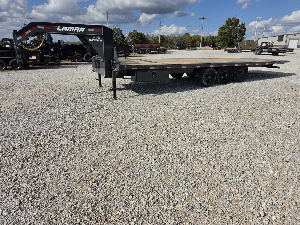 New 2027 Lamar 102X26 TRIPLE 21K GOOSENECK DECKOVER POWER TILT W/TUFF WIRELESS
