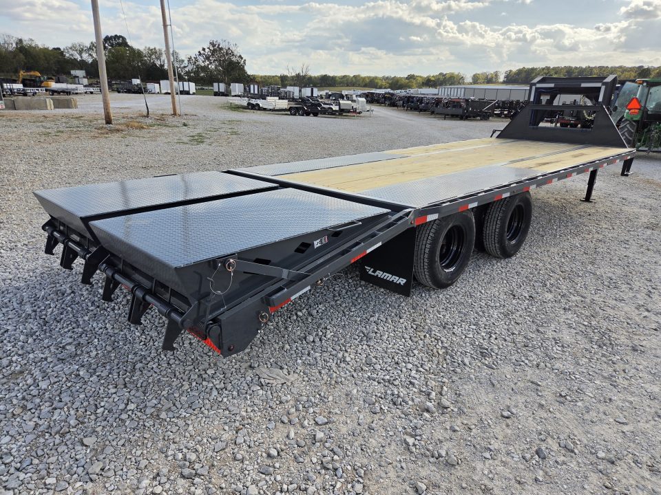 New 2027 Lamar 102X25 TANDEM LO-PRO GOOSENECK W/10K AXLES MAX RAMPS & HDSS SUSPENSION