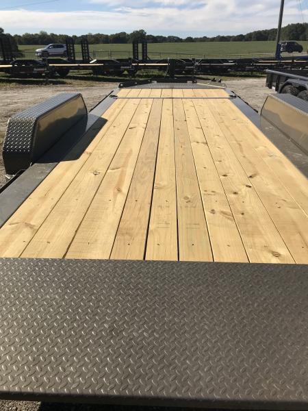 New 2027 Diamond C Trailers 82x20LPT207 Equipment Trailer