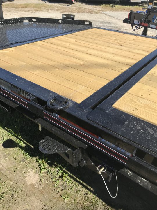 New 2027 Diamond C Trailers 82x20LPT207 Equipment Trailer