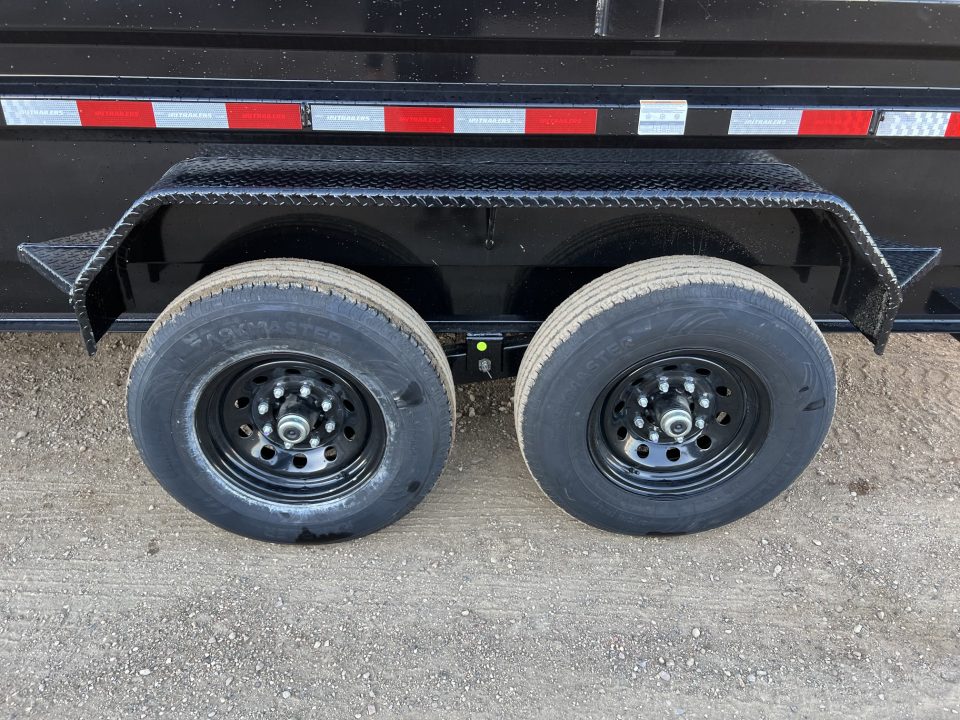 New 2027 PJ Trailers 16' DL Gooseneck Dump Trailer