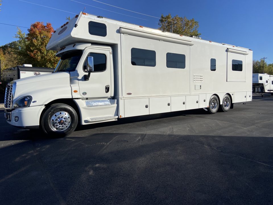 Used 2020 Other ren Other Recreational Vehicle