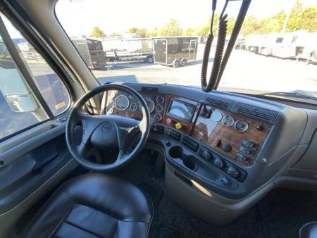 Used 2016 Renegade 45ft 4 Slides