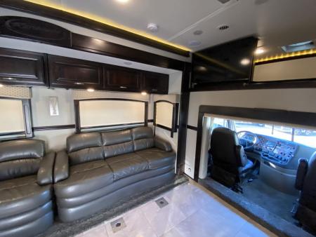 Used 2016 Renegade 45ft 4 Slides