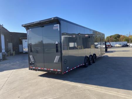 New United PREM+-8.534 Racing Trailer