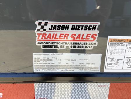 New United PREM+-8.534 Racing Trailer