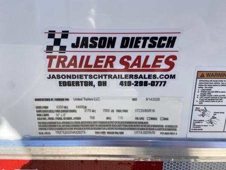 New United Trailers UXT-8.520 Cargo Enclosed Trailer