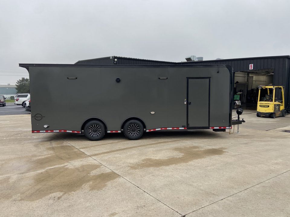 New United PREM-8.5X24 Racing Trailer