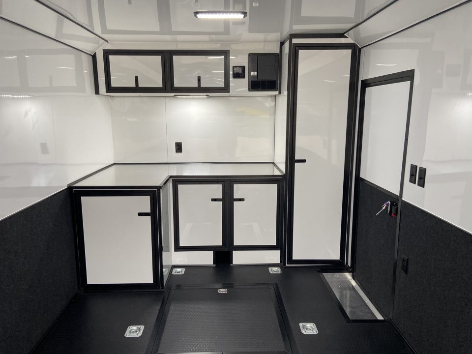 New United PREM-8.5X24 Racing Trailer