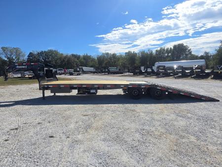 New 2027 Diamond C Trailers 102 X 32 FMAX216 TANDEM DUAL GN PACESETTER HYDROTAIL W/ STEEL RUNNERS/ HYDRO JACKS/ 102X32 Flatbed Trailer