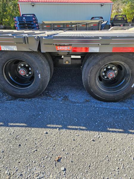 New 2027 Diamond C FMAX212 HYDRO DOVE & JACKS 14 PLY TIRES , SOLAR CHARGER