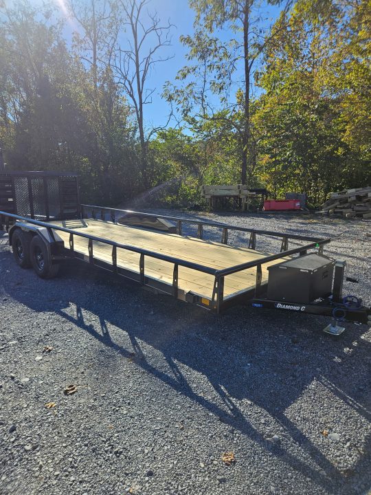 New 2027 Diamond C TUT206 Utility Trailer SPRING ASSIST TRACTOR GATE, TOOL BOX