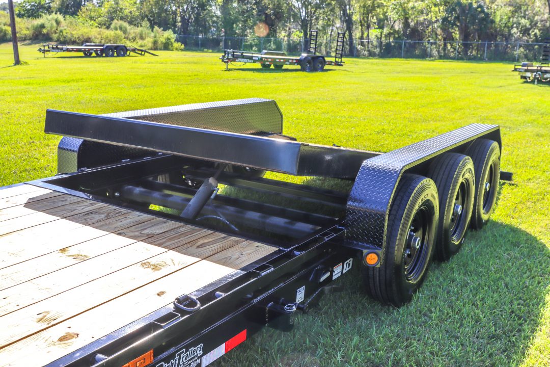 New 2027 7X24 PJ TILT EQUIPMENT TRAILER
