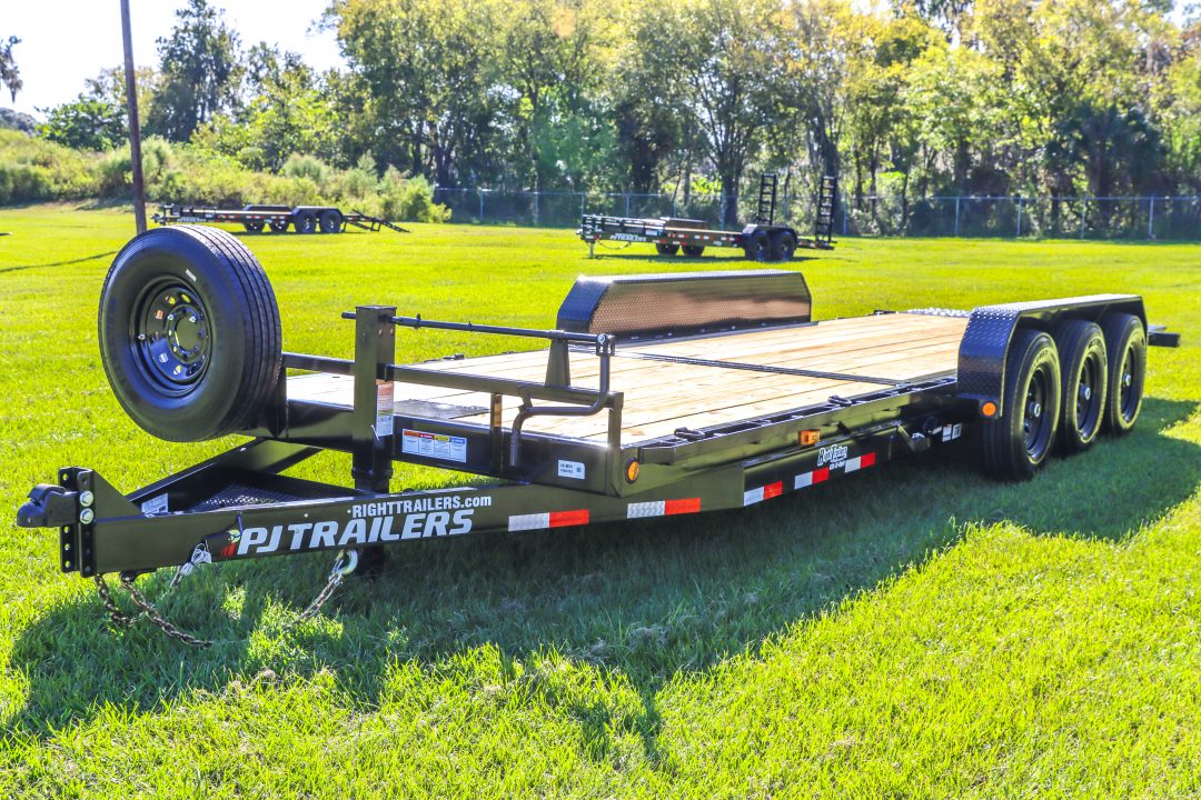 New 2027 7X24 PJ TILT EQUIPMENT TRAILER