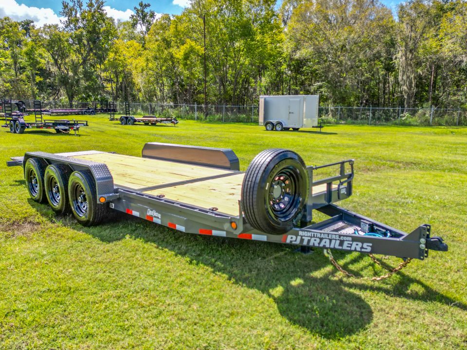 New 2027 7X24 PJ TILT EQUIPMENT TRAILER