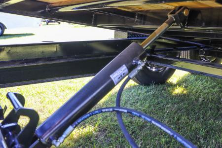 New 2027 7X24 PJ TILT EQUIPMENT TRAILER