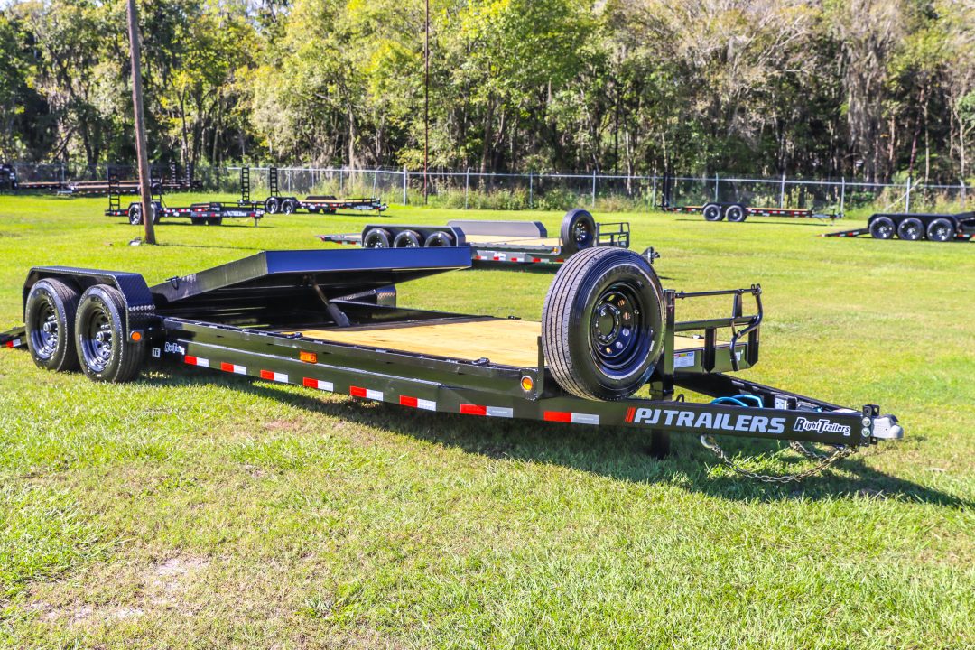 New 2027 7X24 PJ TILT EQUIPMENT TRAILER