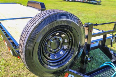 New 2027 7X24 PJ TILT EQUIPMENT TRAILER