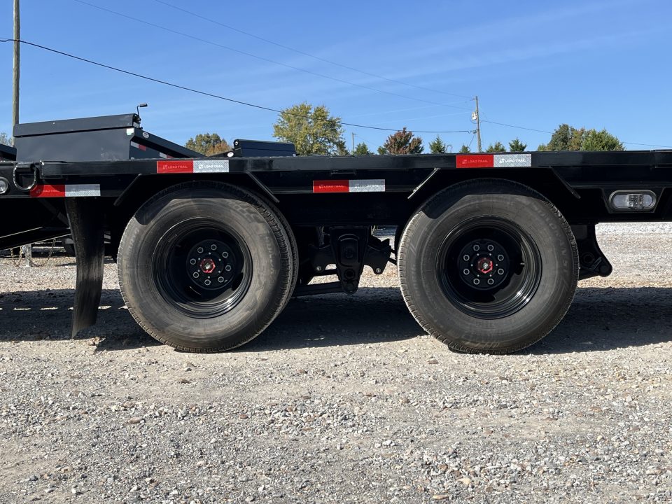 New 2027 Load Trail 102"x28' 24k Gooseneck Flatbed Trailer
