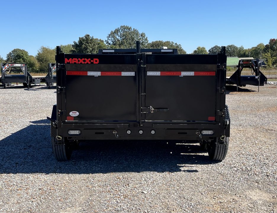 New 2027 MAXXD 83"X16' 21K Telescopic Gooseneck Dump Trailer