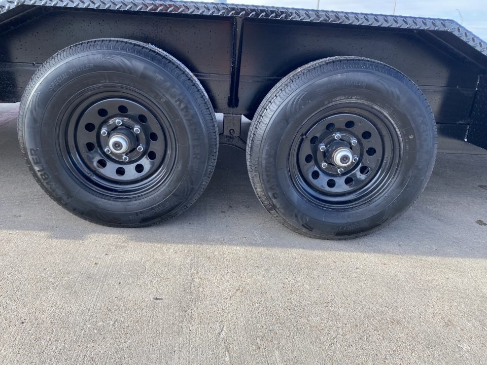 New 2027 Top Hat Trailers WD10 102"X22' Car Hauler