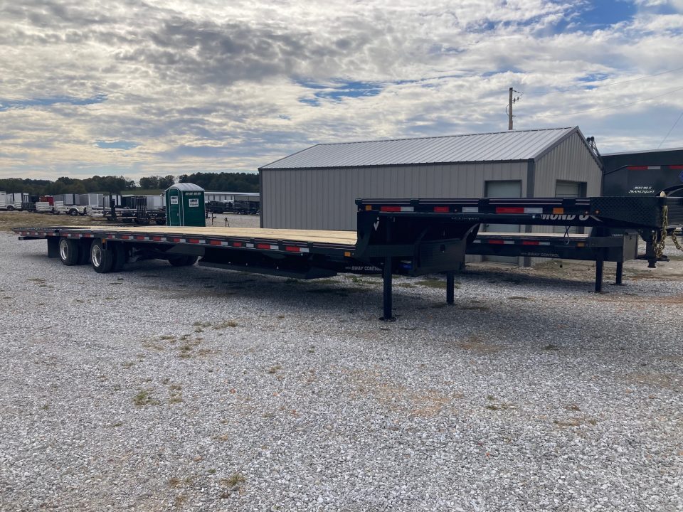 New 2027 Diamond C Trailers 102x53 TANDEM 40K STEP DECK HYDROTAIL W/ STEEL RUNNERS, HYDROJACKS, AIR RIDE, FRONT LIFT AXLE & WIRELESS REMOTE Flatbed Trailer