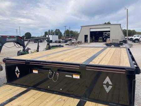 New 2027 Diamond C Trailers 102x53 TANDEM 40K STEP DECK HYDROTAIL W/ STEEL RUNNERS, HYDROJACKS, AIR RIDE, FRONT LIFT AXLE & WIRELESS REMOTE Flatbed Trailer