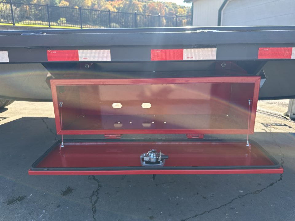 New Buckshot 32' Bolt HD Gooseneck w/Hydraulic Dovetail