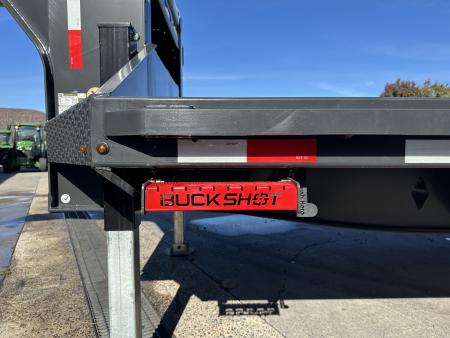 New Buckshot 32' Bolt HD Gooseneck w/Hydraulic Dovetail