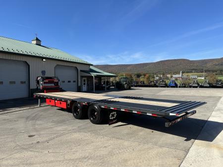New Buckshot 32' Bolt-HD Gooseneck w/ Hydraulic Dovetail