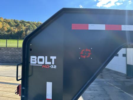 New Buckshot 32' Bolt-HD Gooseneck w/ Hydraulic Dovetail