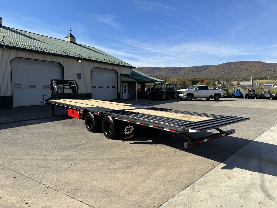 New Buckshot 32' Bolt HD Gooseneck w/Hydraulic Dovetail