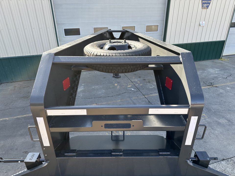 New Buckshot 32' Bolt HD Gooseneck w/Hydraulic Dovetail