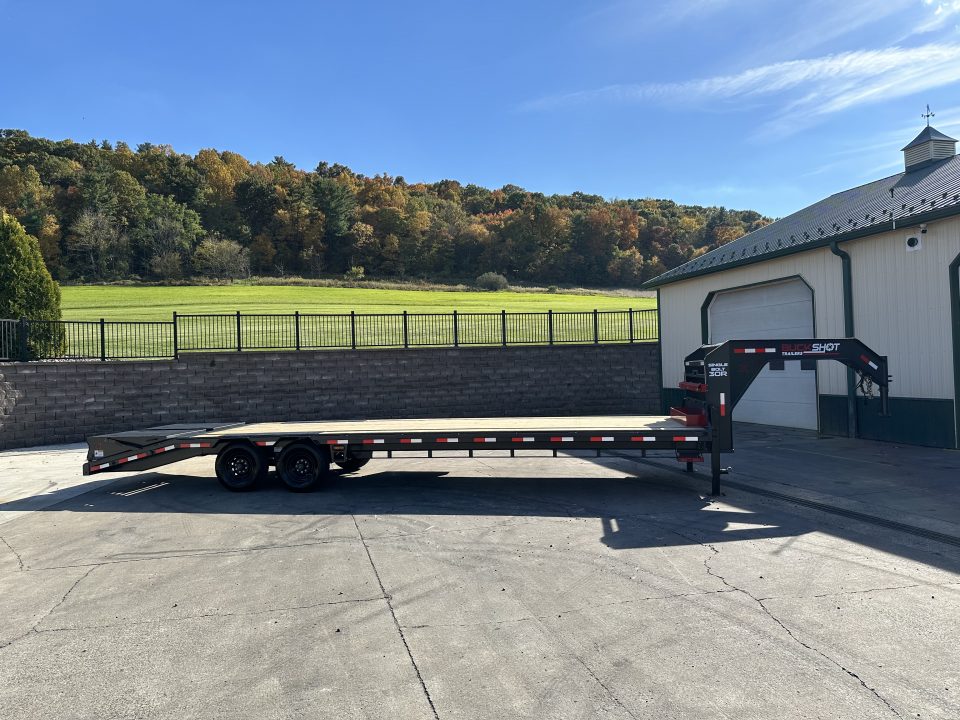 New 2027 Buckshot 30' Low-Pro Gooseneck w/Max Ramps