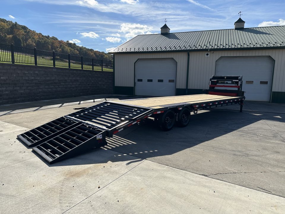 New 2027 Buckshot 30' Low-Pro Gooseneck w/Max Ramps