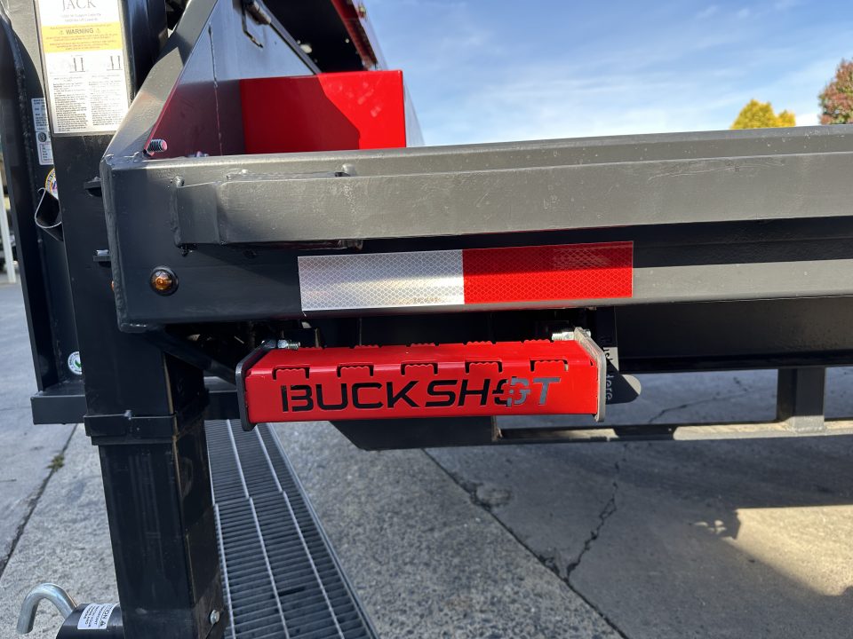 New 2027 Buckshot 30' Low-Pro Gooseneck w/Max Ramps