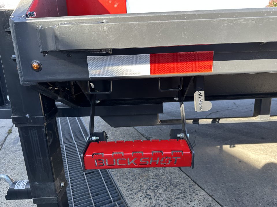 New 2027 Buckshot 30' Low-Pro Gooseneck w/Max Ramps
