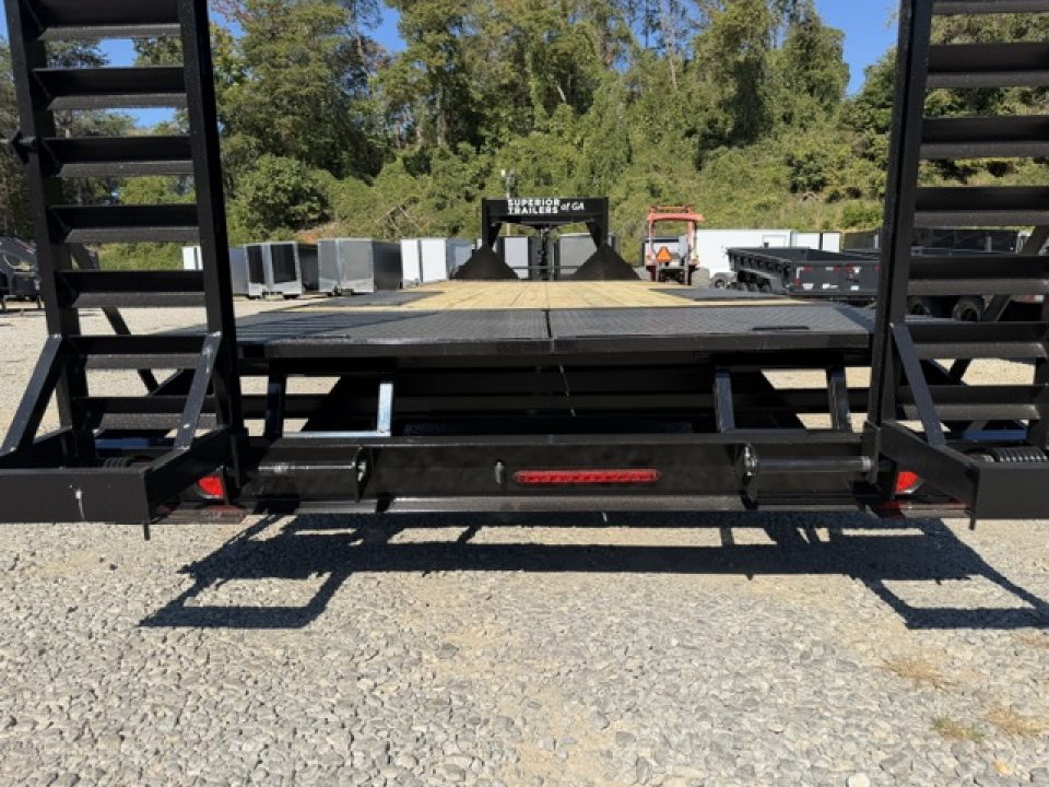 New Superior Trailer 8.5x20+4 Deckover Gooseneck 19,200 GVWR