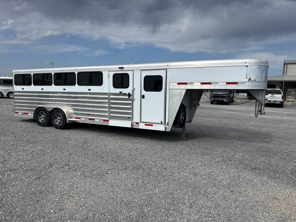 Used 2023 Exiss Exhibitor 9317